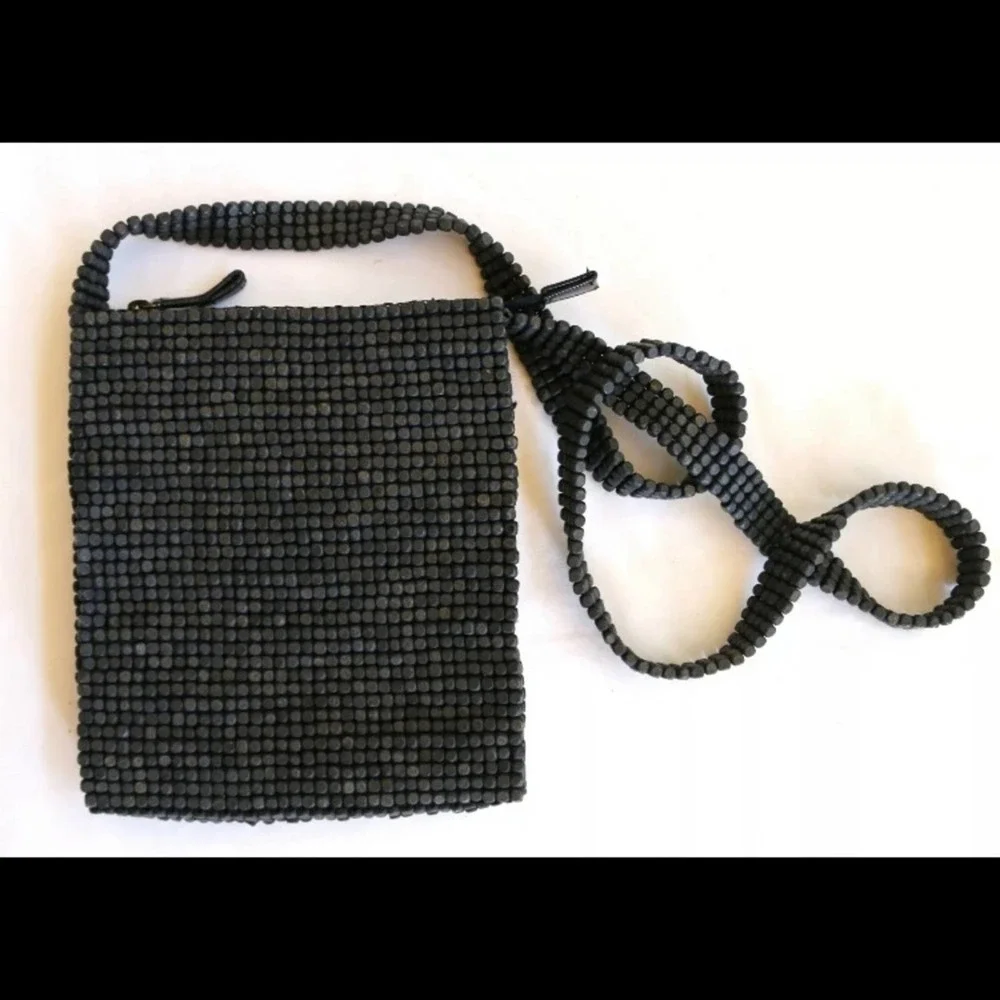 SUPER NICE Sigrid Olsen Wooden Bead Flat Purse UNUSED‎
